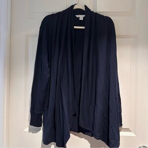 Navy Athleta Pranyama wrap